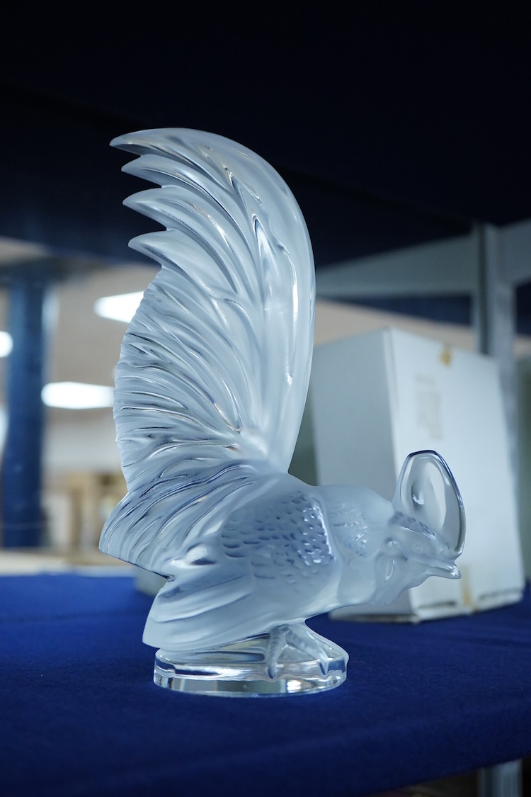 A Lalique cleat and frosted ‘Coq Nain’ (bantam rooster) mascot (boxed), 21cm high x 14cm wide